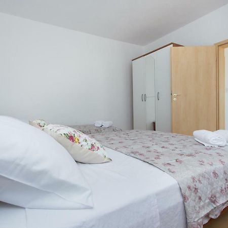 Apartman Paula 1 Apartment Vinišće Екстериор снимка