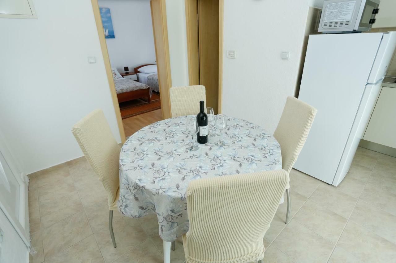 Apartman Paula 1 Apartment Vinišće Екстериор снимка