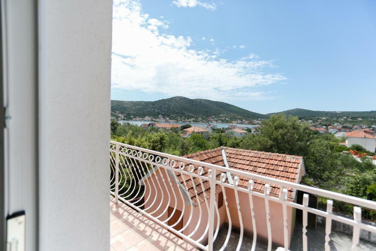 Apartman Paula 1 Apartment Vinišće Екстериор снимка