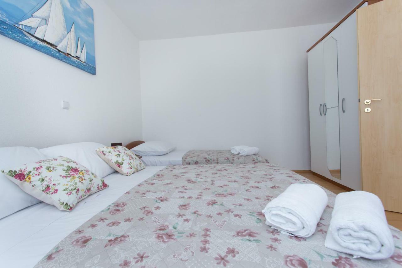 Apartman Paula 1 Apartment Vinišće Екстериор снимка